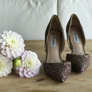 Steve Madden Gettout Bronze Heels